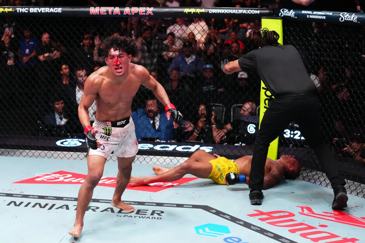 Raoni Barcelosa treneris sniedz jaunāko informāciju pēc biedējošā UFC Vegas 121 cīņas noslēguma