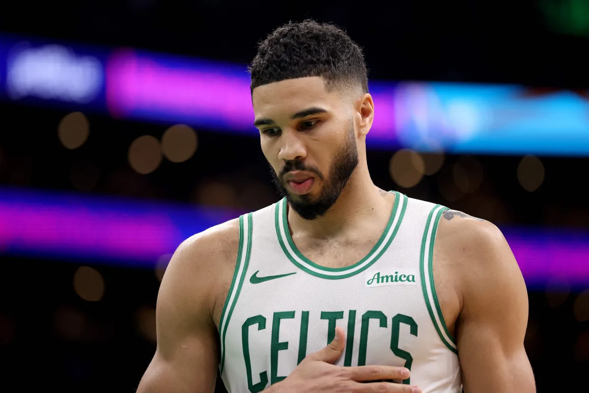 Teitums uz jautājumu par “Knicks” un “76ers” izceļ koncentrēšanos uz Bostonas “Celtics”