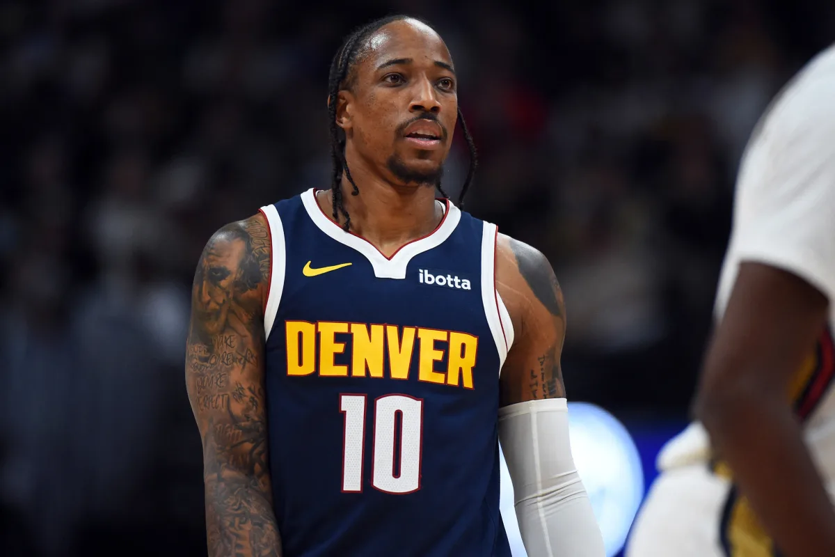 Demārs Derouzans ar noslēpumainu ierakstu satraucis NBA līdzjutējus