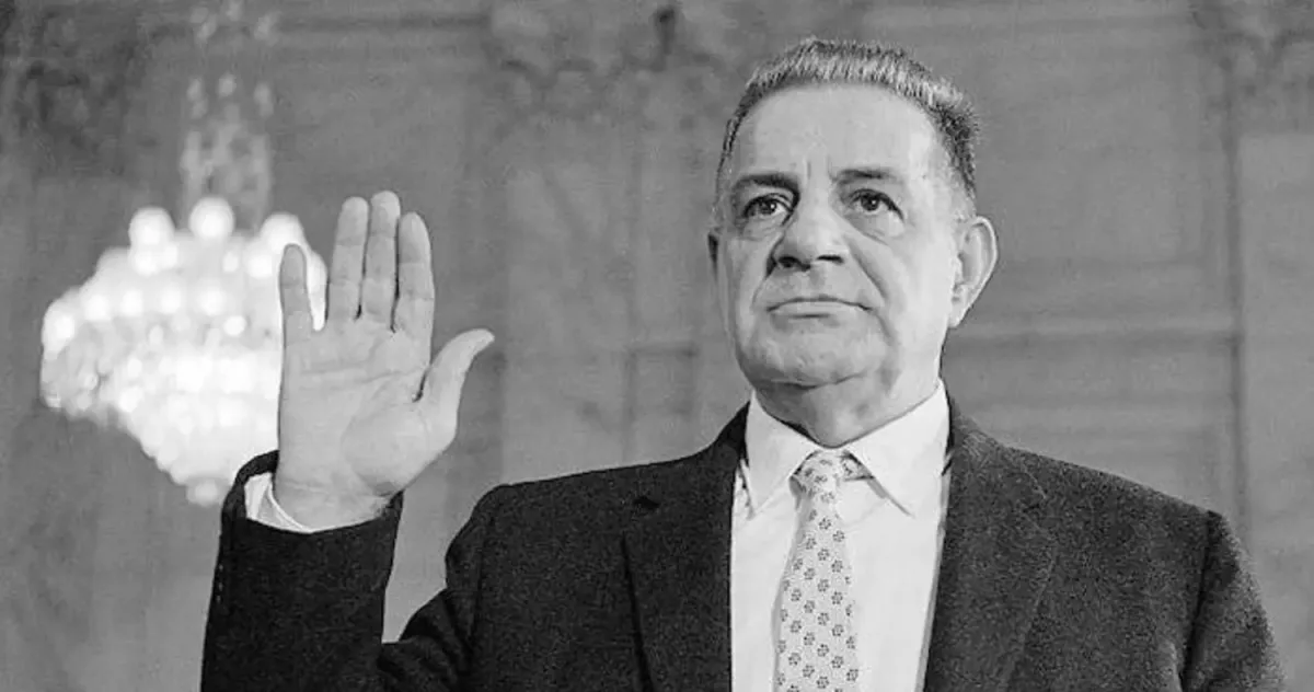 Šodien vēsturē: 25. septembrī Balboa ierauga Kluso okeānu, bet Valachi atklāj mafijas pastāvēšanu