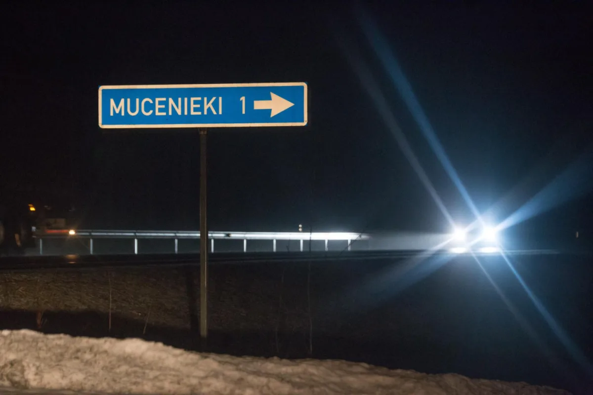 Aptauja: 41% iedzīvotāju Latvijas migrācijas politiku vērtē kā neefektīvu