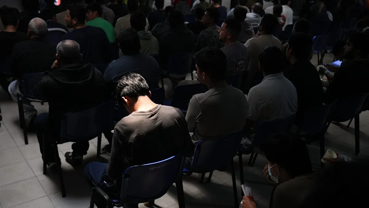 ASV ar slepenām vienošanām uz trešajām valstīm deportējušas vairāk nekā 25 000 cilvēku