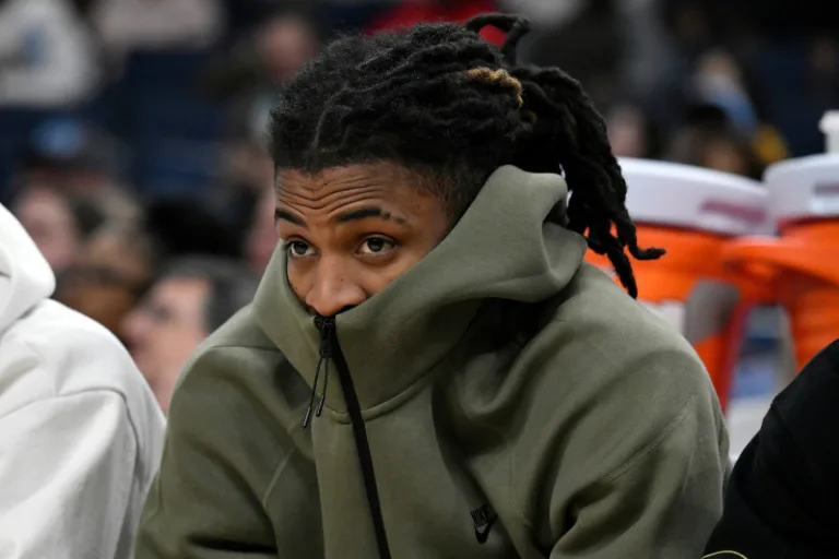 Ja Morants sociālajos tīklos izplatās reakcija uz aizmainīšanu uz Portlendu