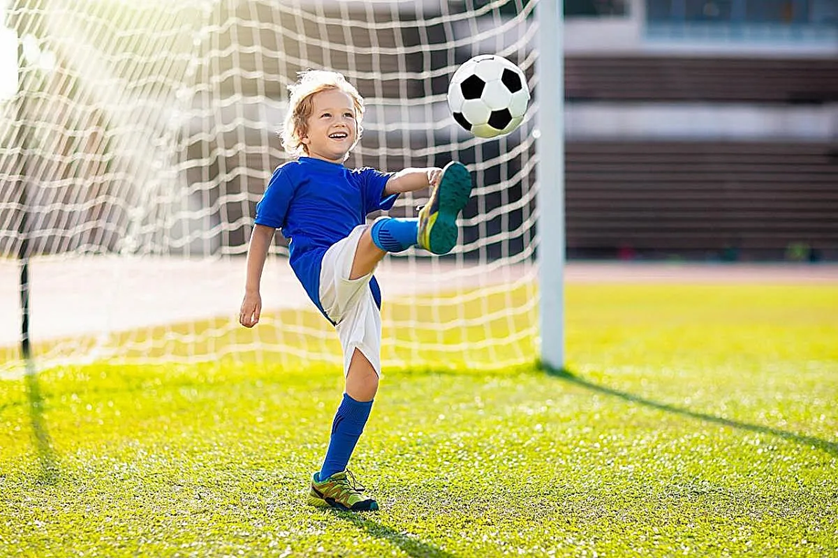 Lielākā daļa sporta vecāku jauniešu sportā saskata vairāk ieguvumu nekā trūkumu