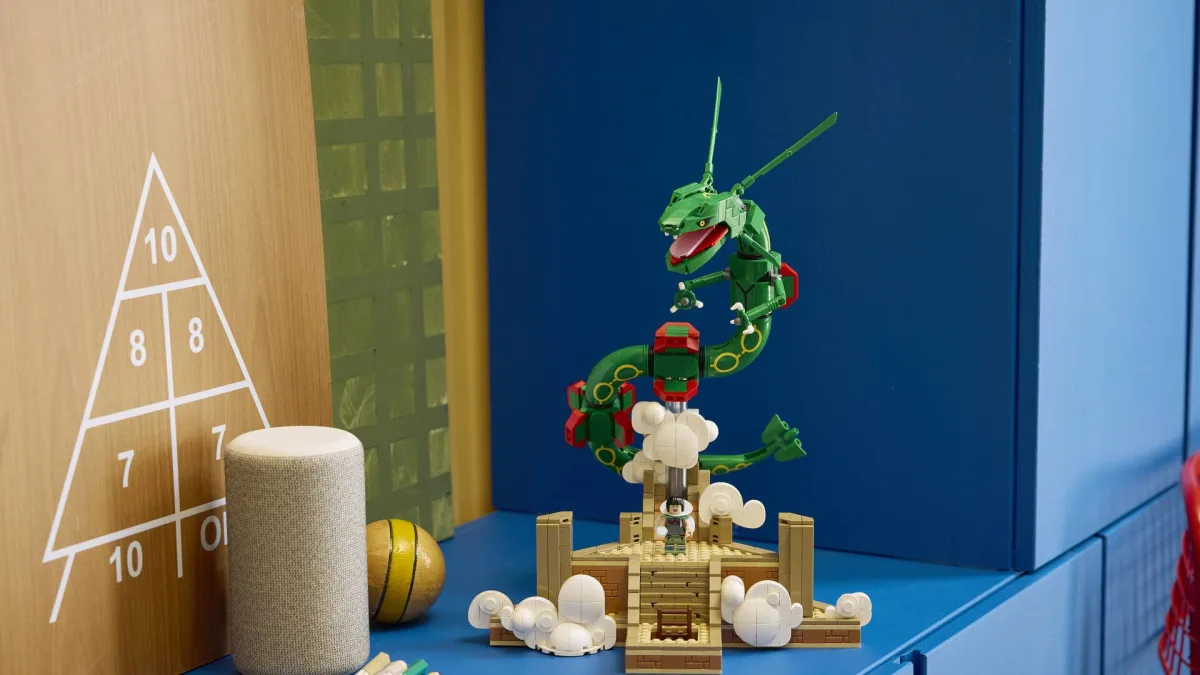 Nopludinātais Lego Shenron komplekts sajūsmina fanus un liek salīdzināt to ar Rayquaza