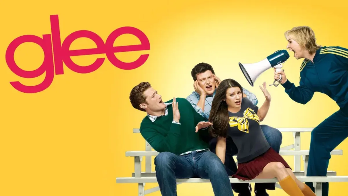 “Glee” līdzveidotājs Raiens Mērfijs pabeidzis seriāla atsāknēšanas scenāriju