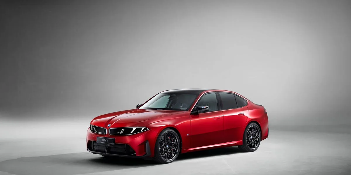 BMW atklāj jauno benzīna 3. sēriju ar būtiski pārveidotu dizainu un 437 ZS