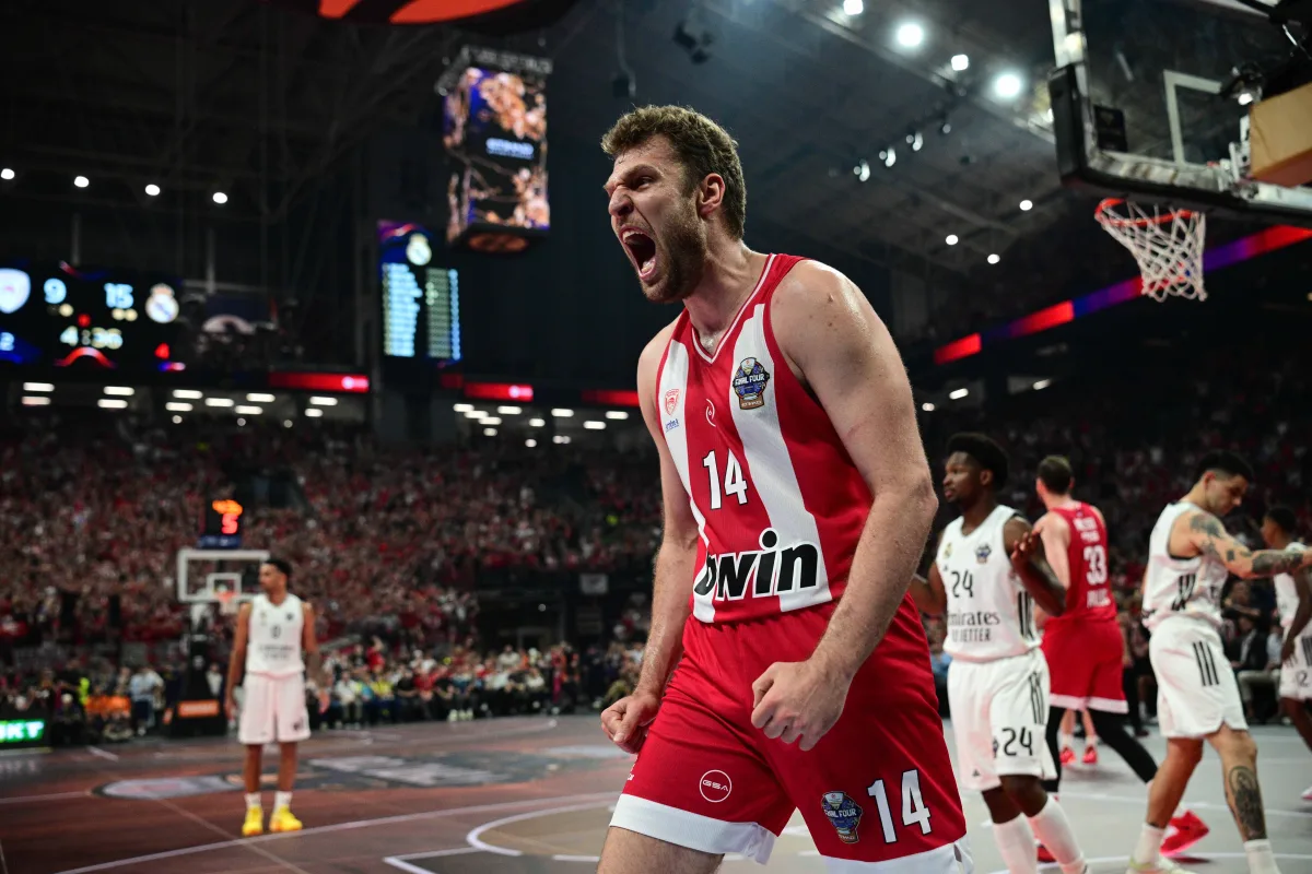 Sasha Vezenkov (≈€3.7M | ≈$4.3M)