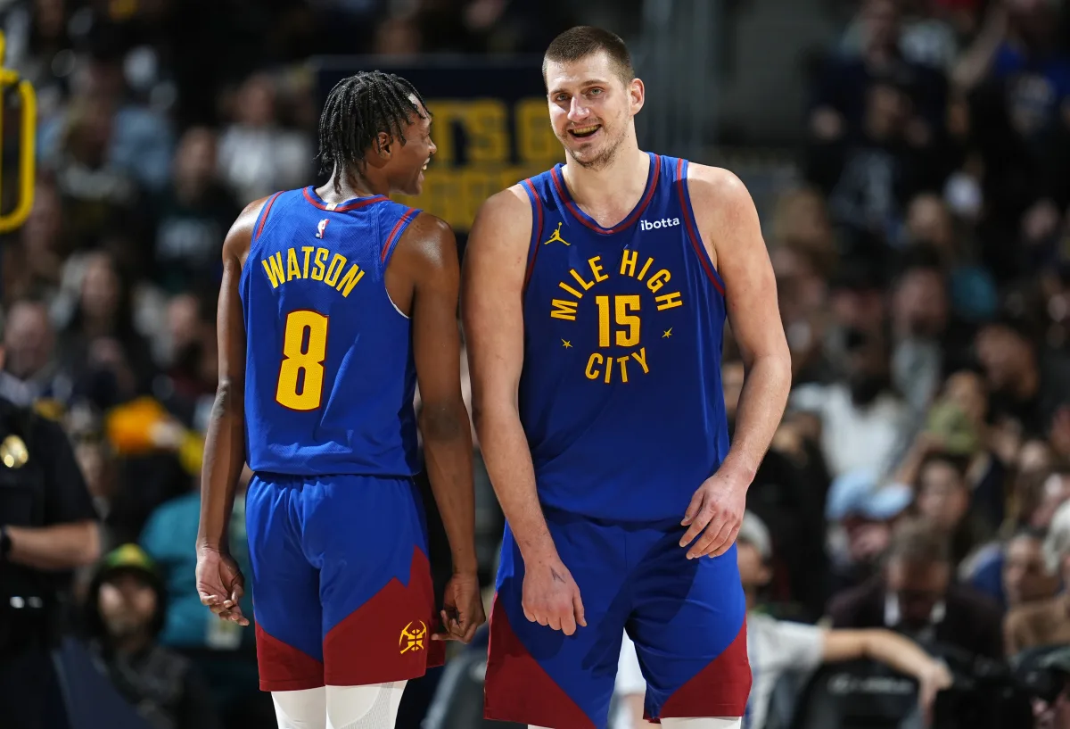 Peitons Vatsons atklāti novērtē Nikola Jokiča ietekmi uz viņa NBA karjeru