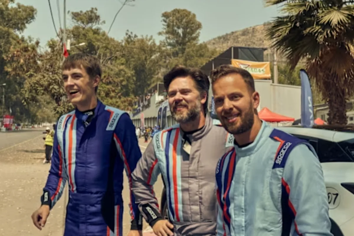 “The Grand Tour” atgriežas ar jauniem vadītājiem un oriģinālā trio svētību