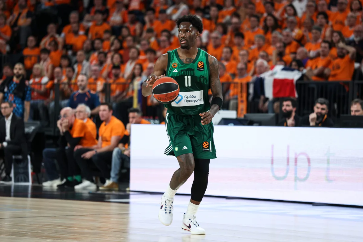 Nigel Hayes-Davis (≈€5M | ≈$5.8M)
