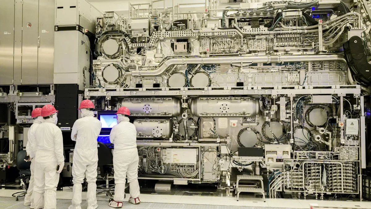 Samsung līdz 2028. gadam plāno masveidā izmantot ASML jaunākās mikroshēmu ražošanas iekārtas