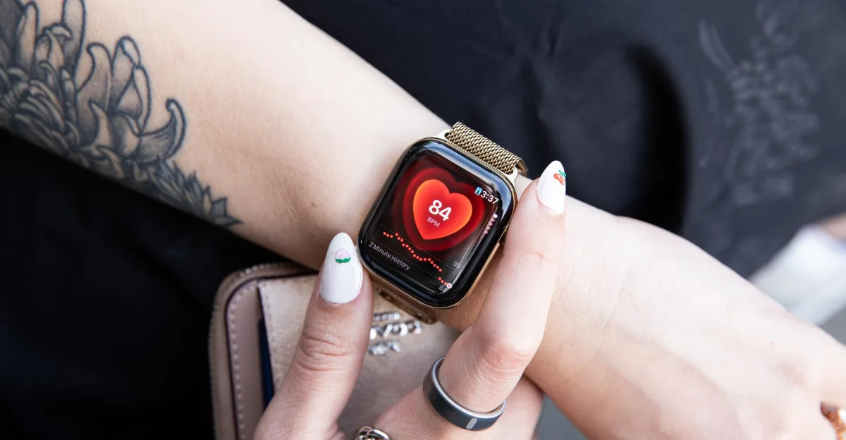 Apple Watch Series 12 iezīmē jaunu laikmetu viedpulksteņu veselības funkcijās