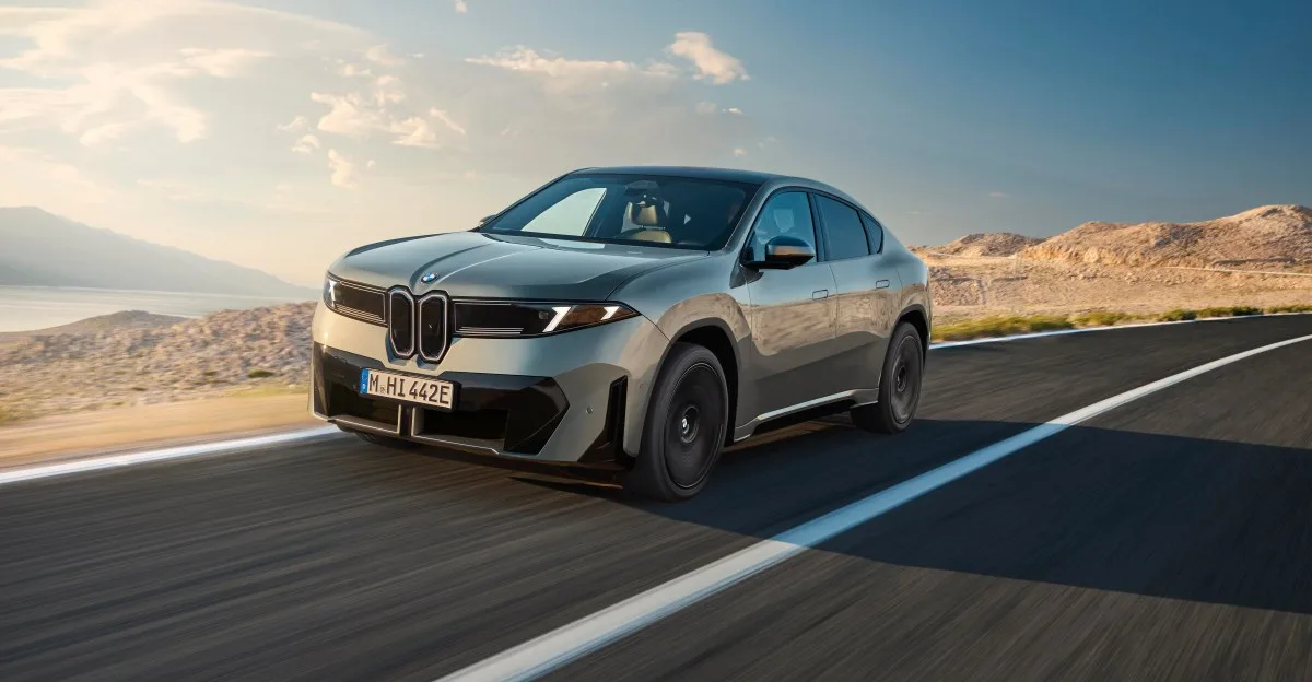 BMW iX4 ar 428 jūdžu nobraukumu kļūs par zīmola ieroci cīņā ar Ķīnas elektroauto